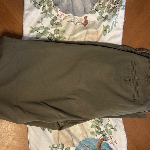 Express khakis - Picture 2 of 2